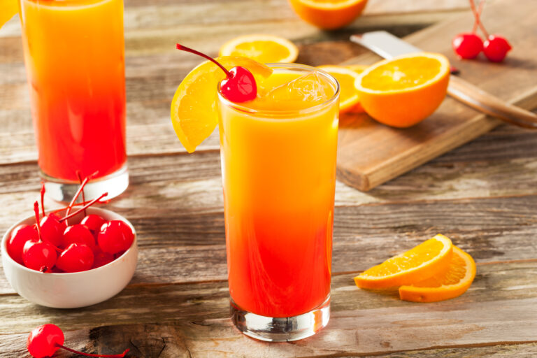 Bebidas refrescantes para tardes de primavera