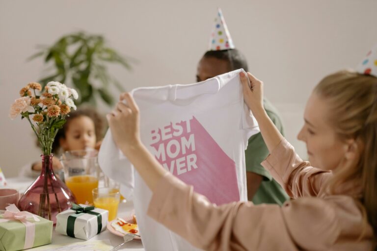 Lista de Deseos: Regalos para Mamás Amantes del Interiorismo