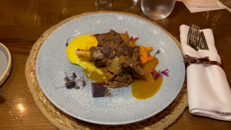The Epicure : Tradición y vanguardia en un viaje gastronómico