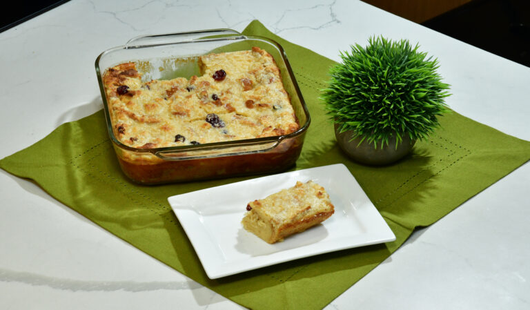 De sobras a postre estrella: Pudin de pan y coco irresistible