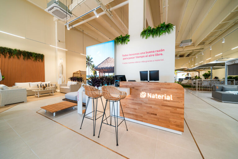 Naterial